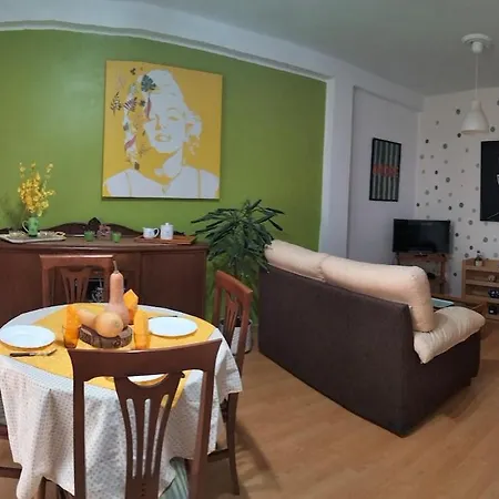 Piso Bonhome アパート *