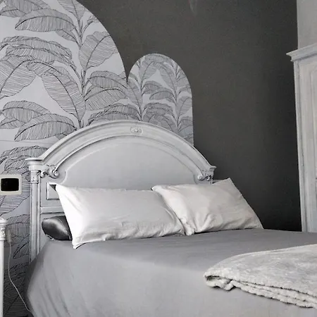 Piso Bonhome * Ourense