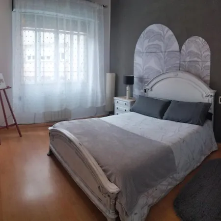 Piso Bonhome アパート *